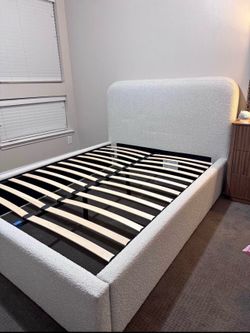 Elegant bed frames| king queen full sizes available!