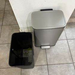 EKO Premium Stainless Steel Trash Can 
