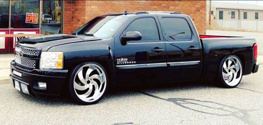 Brand New 24" SRTO 6x139.7 / 6x135 Chrome Wheels