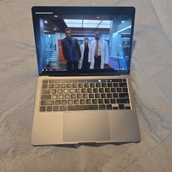 Apple, 2020 M1 Chip, 8GB Memory, 13-inch