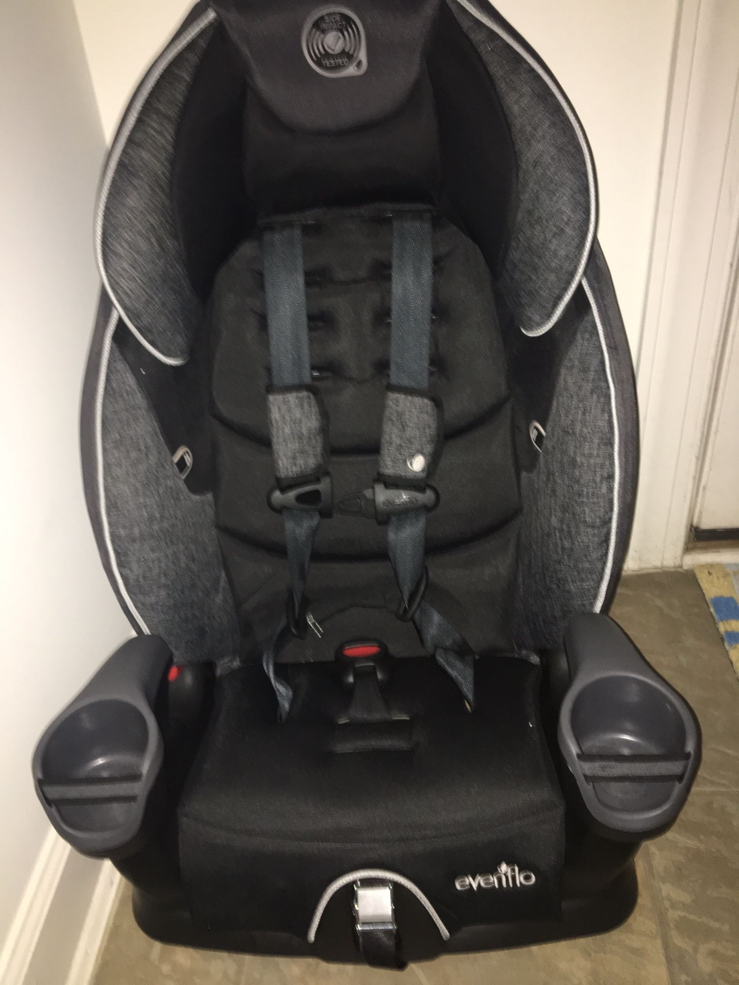 Evenflo car seat