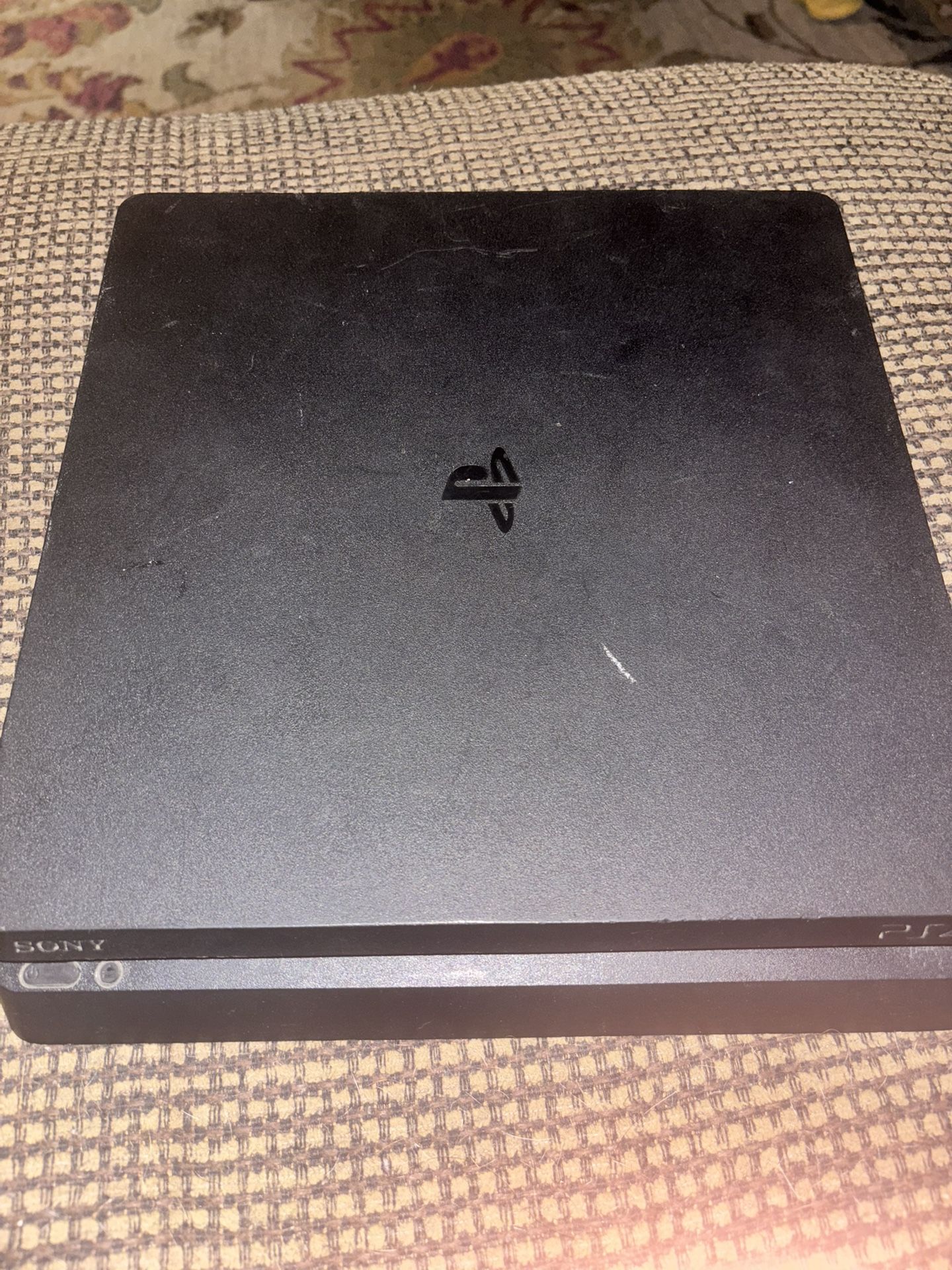 Ps4 Slim + Games