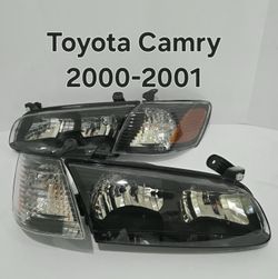 Toyota Camry 2000-2001 Headlights
