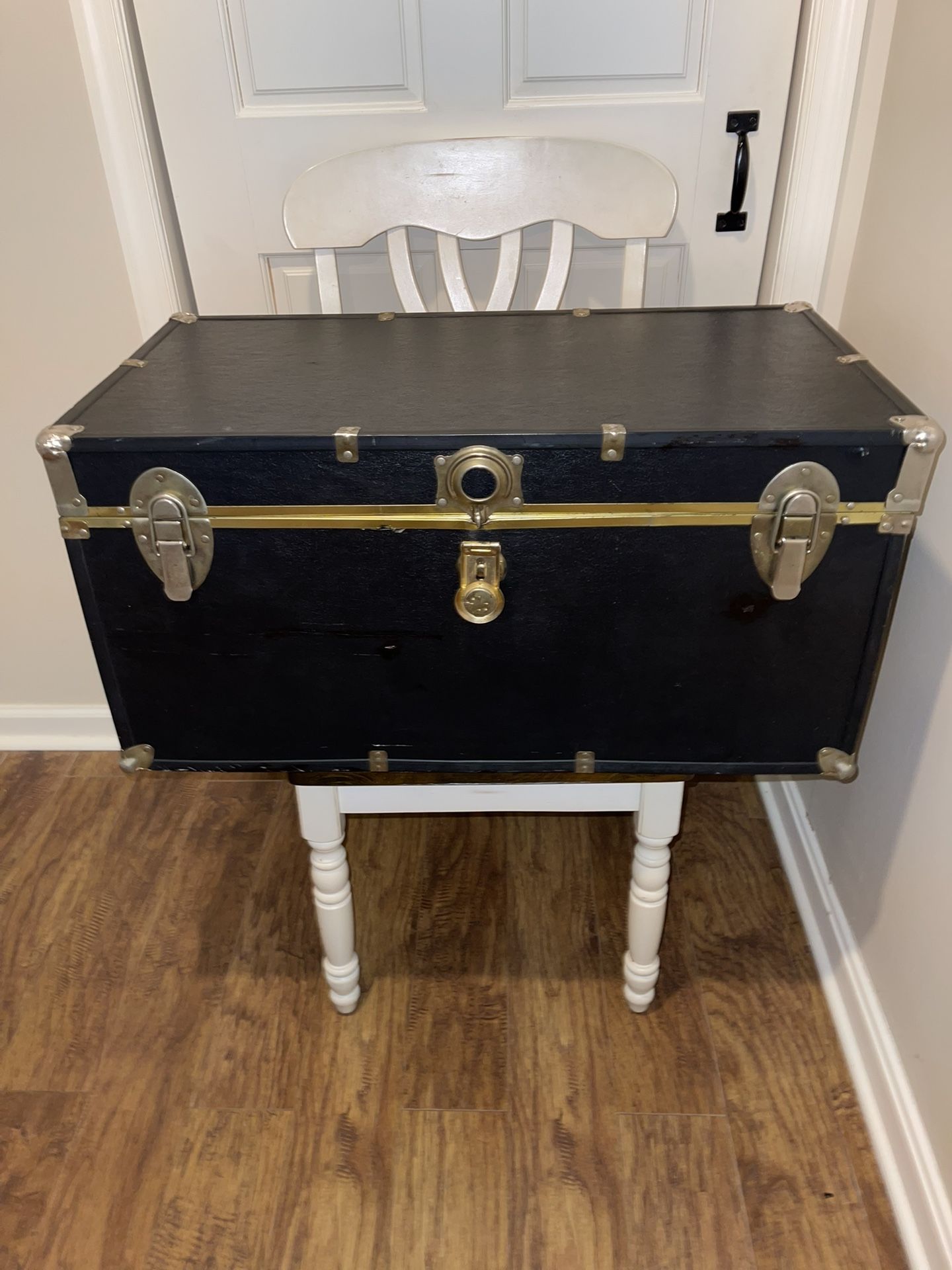 BLACK SEWARD TRUNK ON WHEELS/COFFEE TABLE AND STORAGE