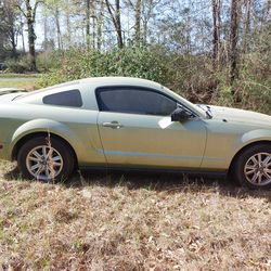 2006 Ford Mustang