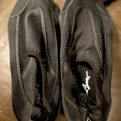 Men’s Size 12 Water Shoes