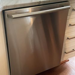Electrolux Built-In Dishwasher 