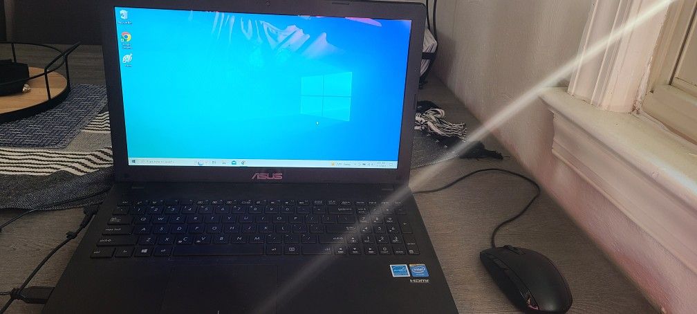 Asus Windows 10 Laptop