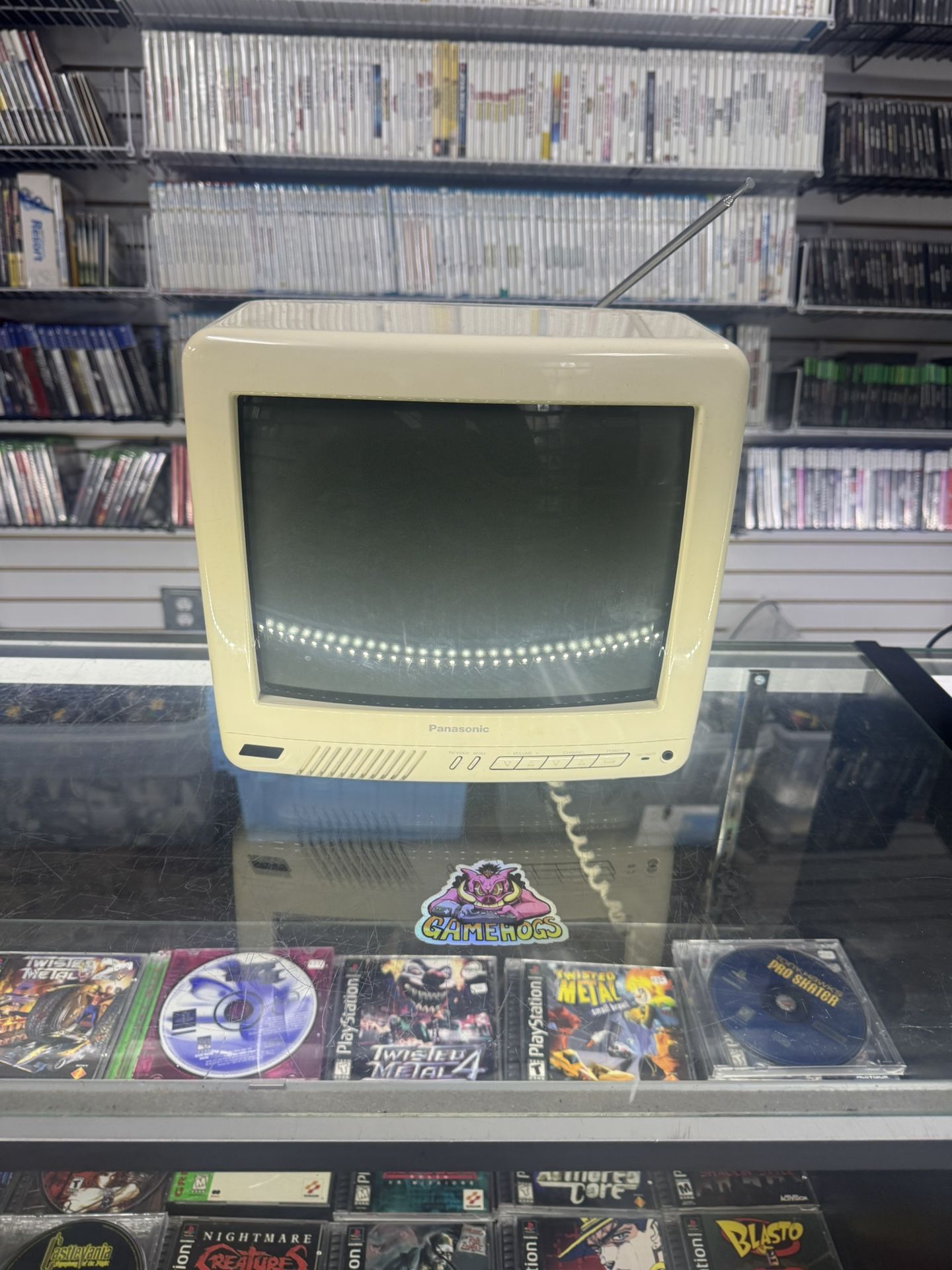 Panasonic 13 Inch AV Input Clean Picture $175 Gamehogs 11am-7pm 