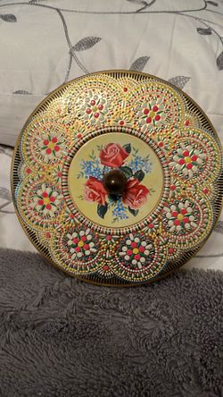 Vintage Floral Tin Container By Daher