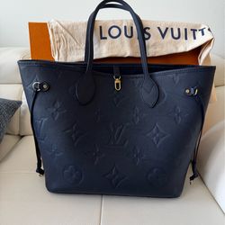Authentic Louis Vuitton Neverfull Bag