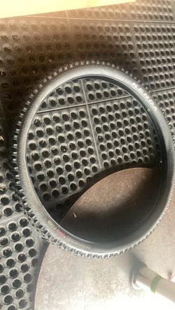 Kenda 29 tires 2.4 mountain bike