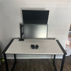 Desk & Monitors