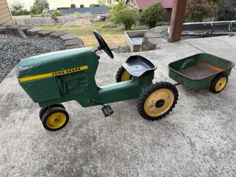 Vintage toy John Deere