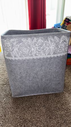 Laundry bin