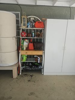 Bakers rack