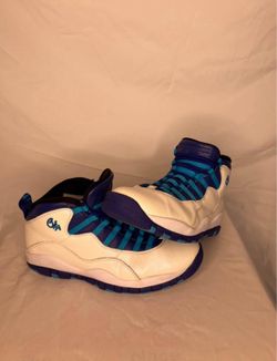 Jordan 10 Charlotte Edition: Size 10M