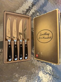 Zwilling J.A. Henckels Twin Man Steak Knives Set of 4.