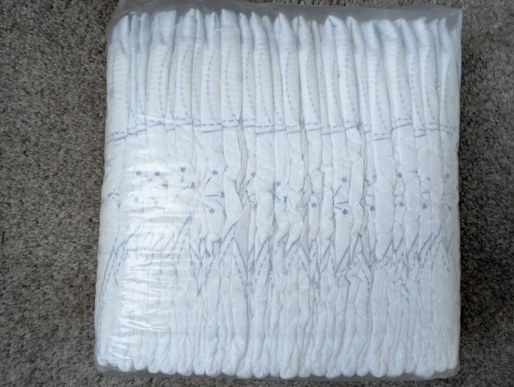Pampers Size 5 - 24 Counts / Pampers Diapers Size 5 