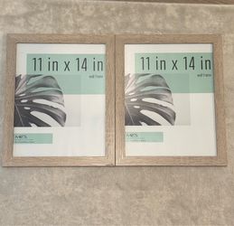 Pair of 11x14” Picture Frames with glass