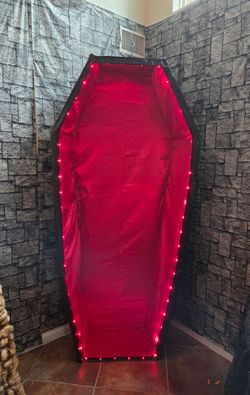Halloween standing Coffin