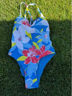 Womens Roxy one piece swimsuit size small