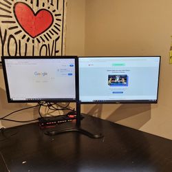 2 Monitors & Monitor Stand