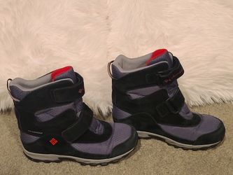 Snow Boots COLUMBIA SIZE 7 Boy New