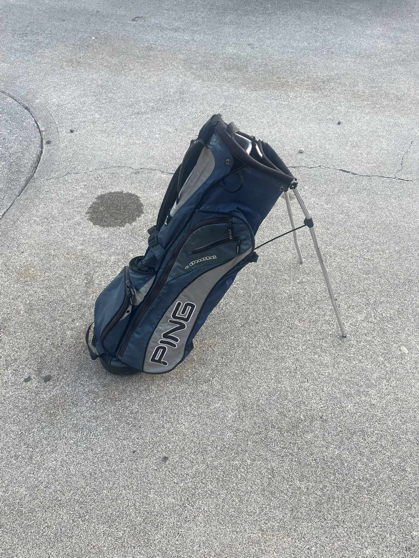 Ping 4 Under Golf Bag Stand Blue And Grey