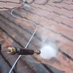 we wash houses and concrete