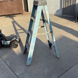 Small Ladder 