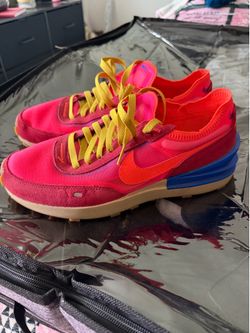BRAND NEW: Men’s size 9