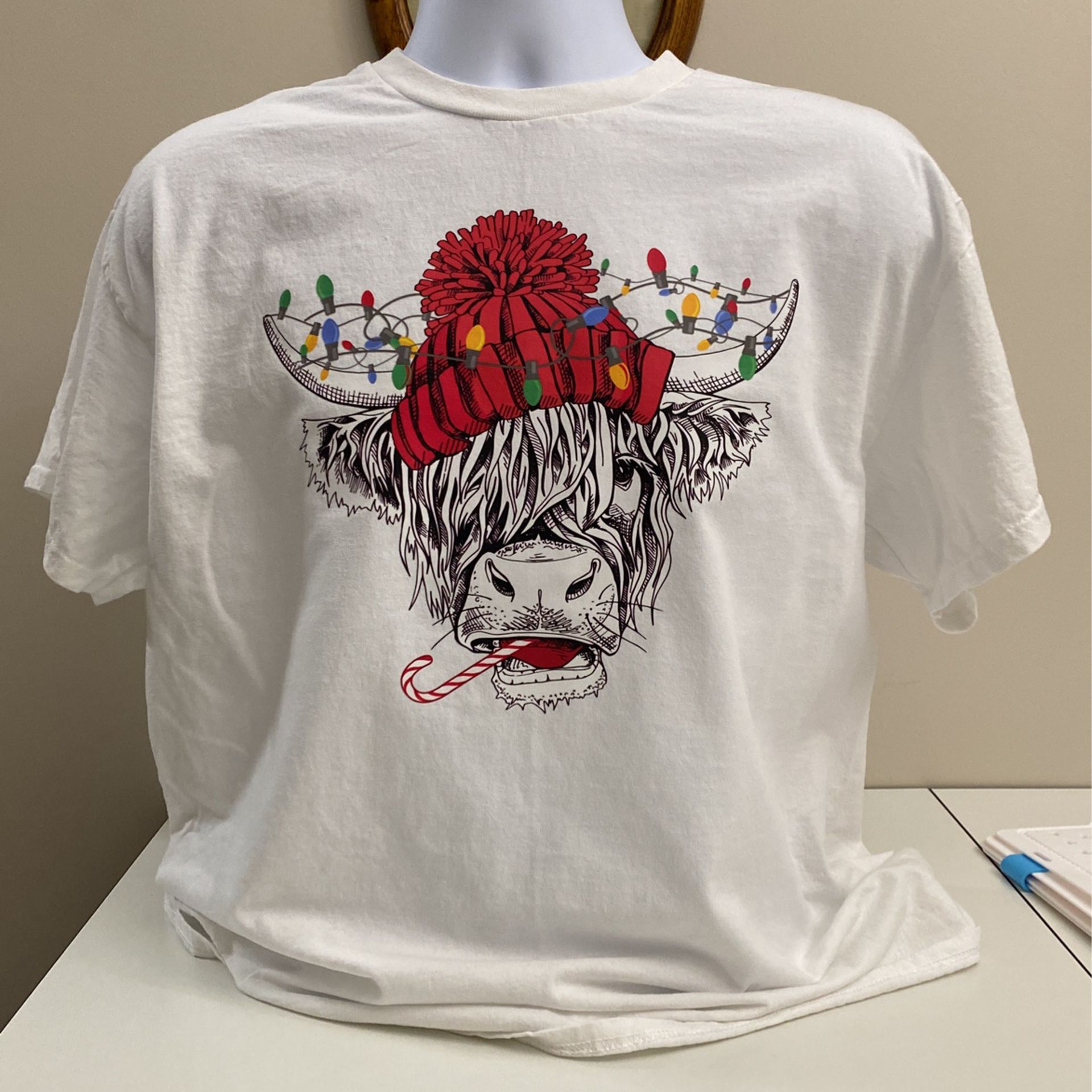 Design T-Shirt, Gildan Size 2xL, NEW,  (item 175) 