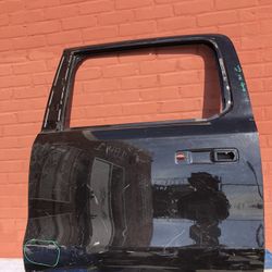 2019-2020-2021 Ram 1500 4 Door Rear Door LH