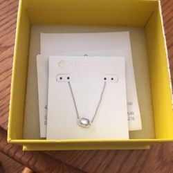 Kendra Scott Necklace