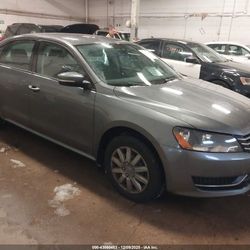 2014 Volkswagen Passat