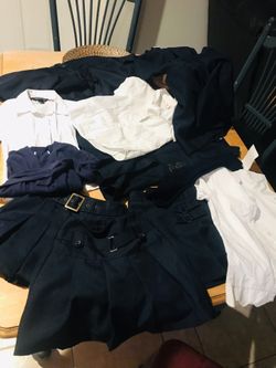 Uniformes Para Niña Size 5/6 $50