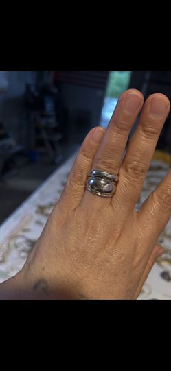 Park Lane Retired Hostess Wide Silver Double Domed Ring  Size 6 1/2 
