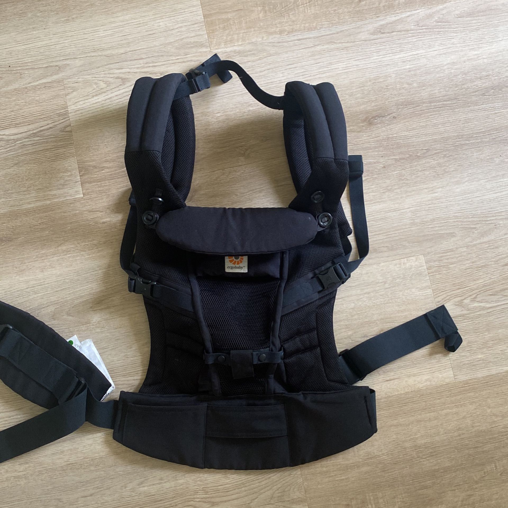 Ergobaby Adapt Cool Air Carrier
