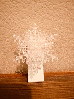 Bath & Body Works wallflower plug in light up snowflake