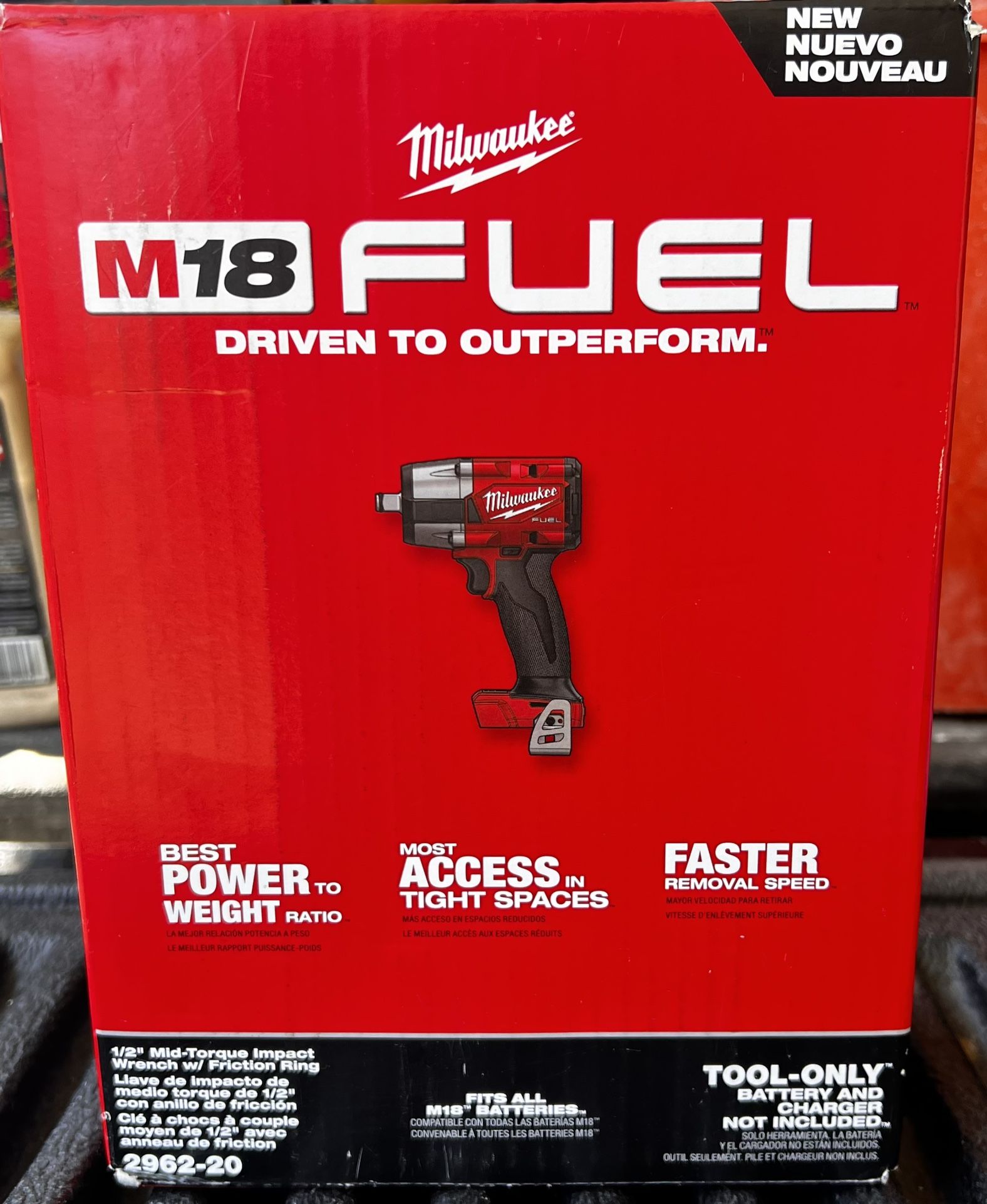 Milwaukee M18 FUEL Gen-2 18V Lithium-lon Brushless Cordless Mid Torque 1/2 in. Impact Wrench w/Frict