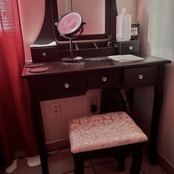 Vanity 