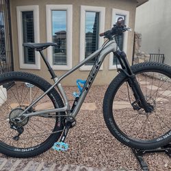 Trek stache 5