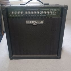 Guitar Amplifier BEHRINGER like New.