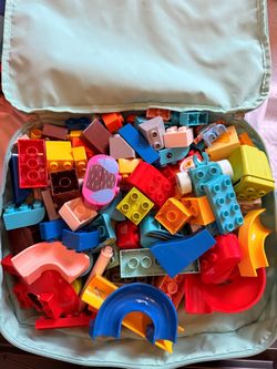 Duplo blocks