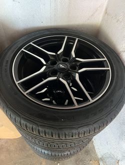 18-23 Mustang GT OEM Wheels & Tires