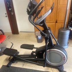 Proform Elliptical 720 