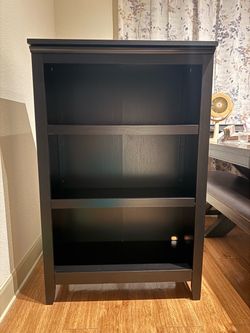 Black 3 shelve target bookshelf