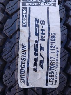 LT 265 70 17 BRIDGESTONE DUELER A/T  RH-S