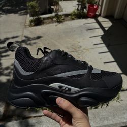 Dior B22s Size 43